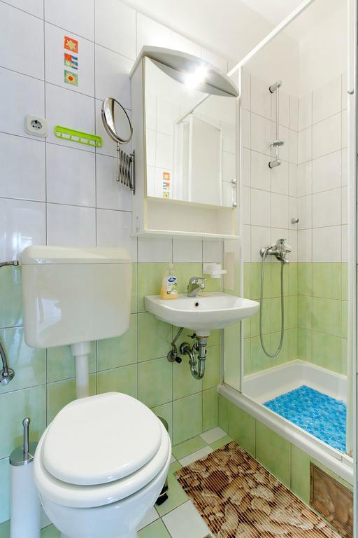 Nina, Apartment In City Centre Split Ruang foto